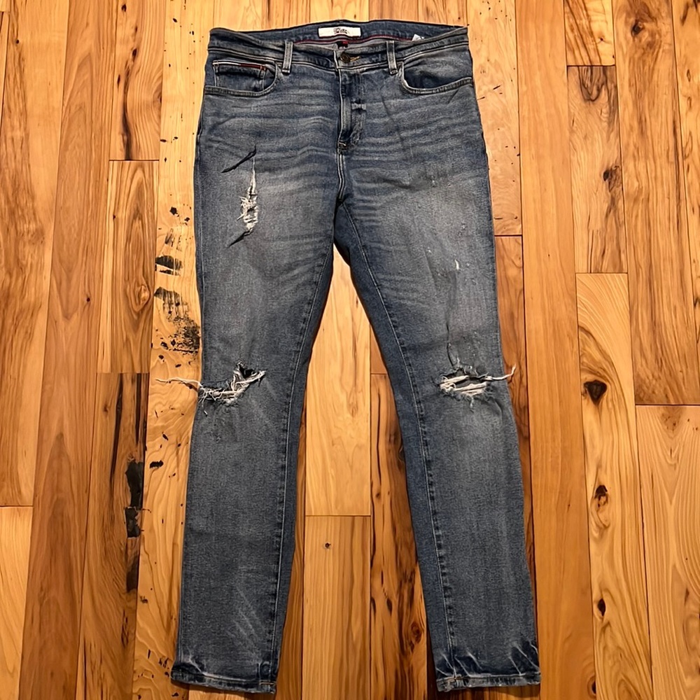 Tommy Hilfiger Mens Distressed Skinny Jeans 34”x32”